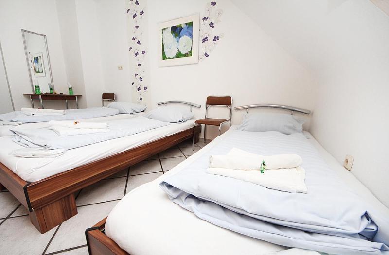 City Pension Storch II Köln Phòng bức ảnh